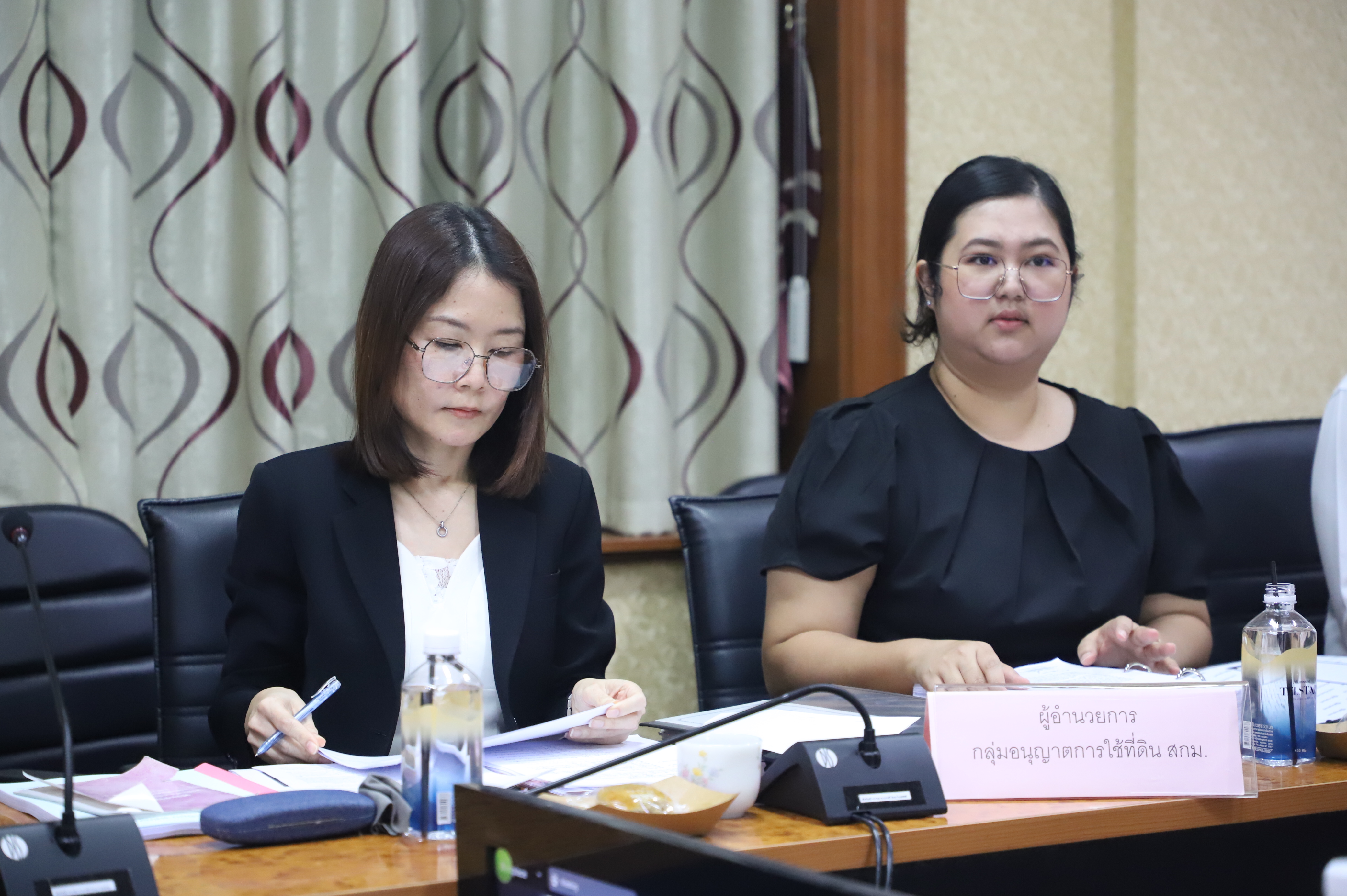 title - ส.ป.ก. ประชุมคณะอนุกรรมการพิจารณาการให้ความยินยอมหรืออนุญาตการใช้ประโยชน์ที่ดินในเขตปฏิรูปที่ดิน ครั้งที่ 4/2568